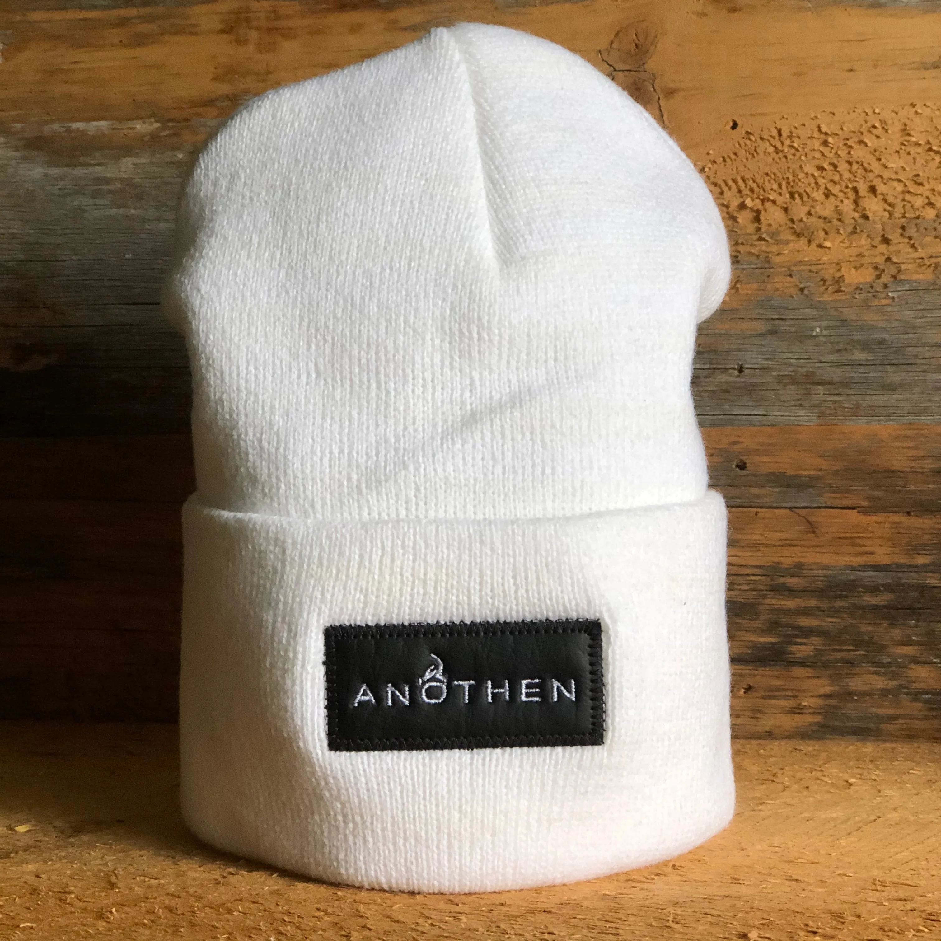 Anothen Basics Beanie - Applique'