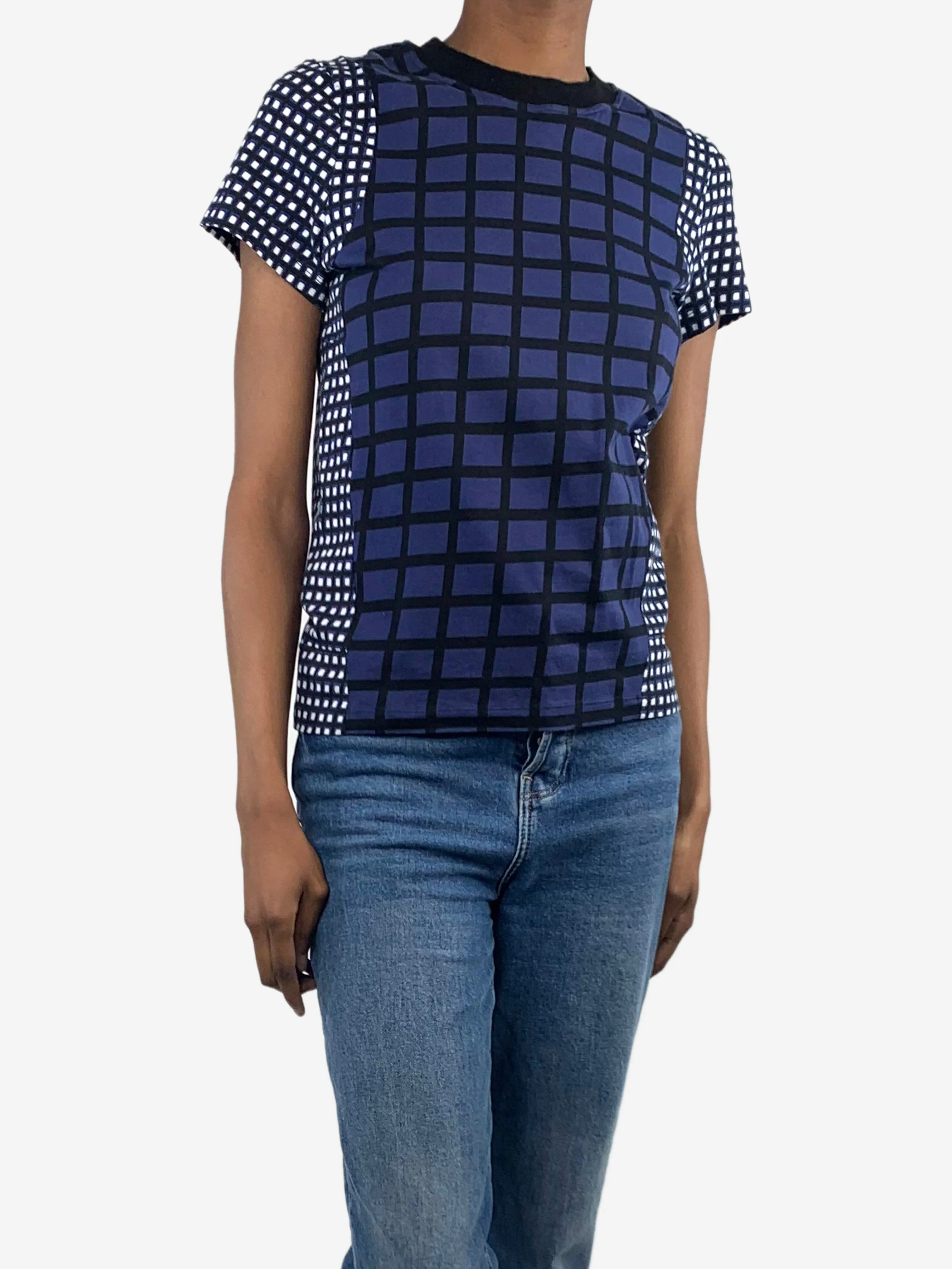 Blue checkered t-shirt - size UK 6