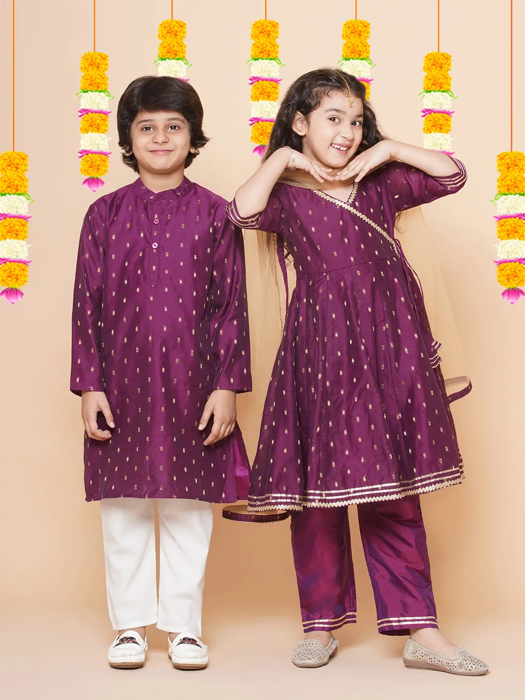 Boys Purple Self Design Booti Kurta with Pyjamas