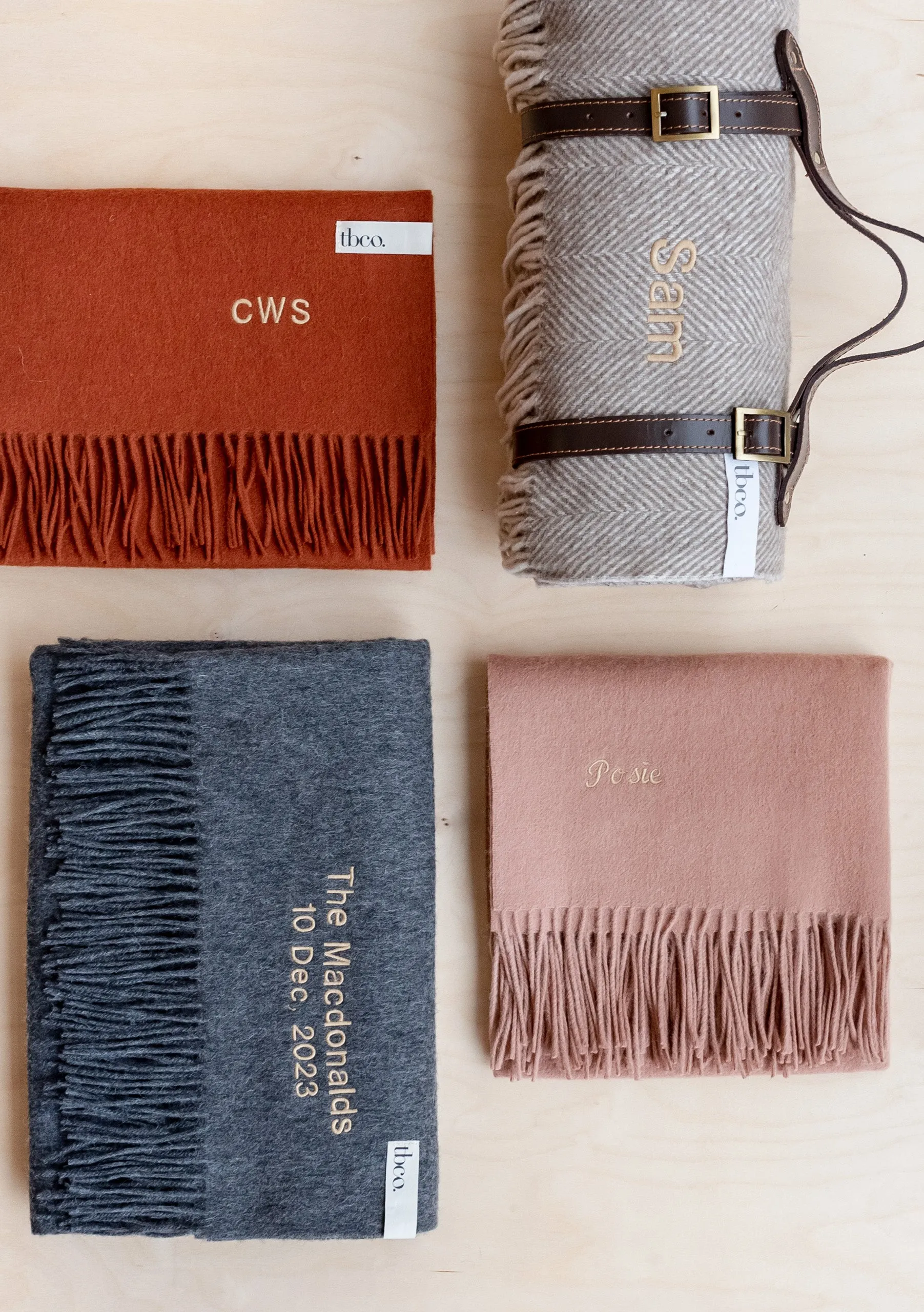 Cashmere Blanket Scarf in Camel