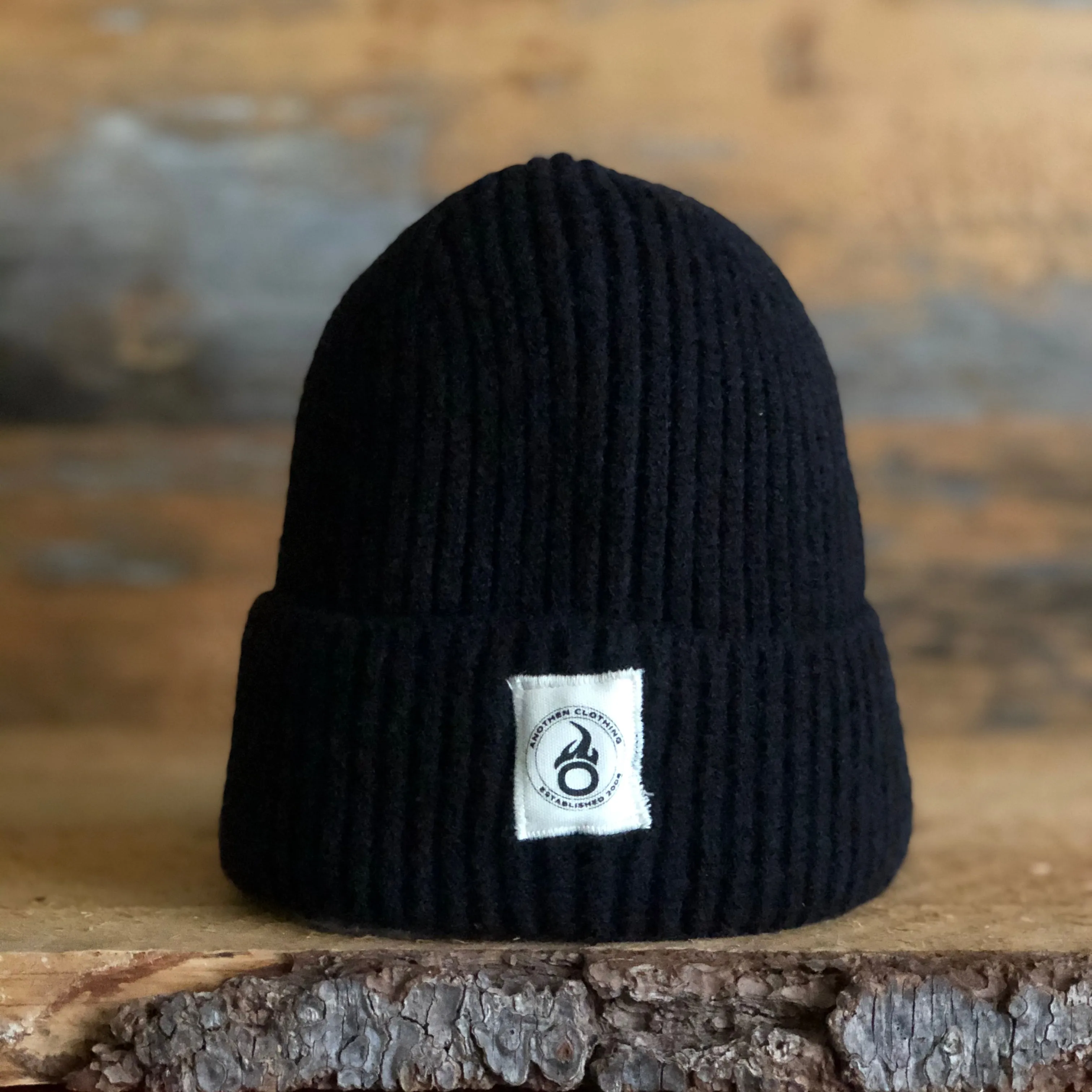 Insignia Unisex Crew Beanie