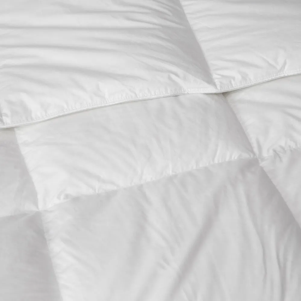 John Cotton Supreme Luxury 85-15 Goose Down & Feather Quilt