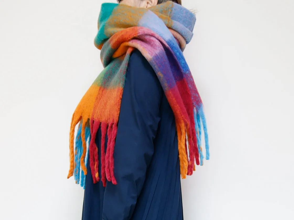 <A15R>  OVERSIZED Scarf