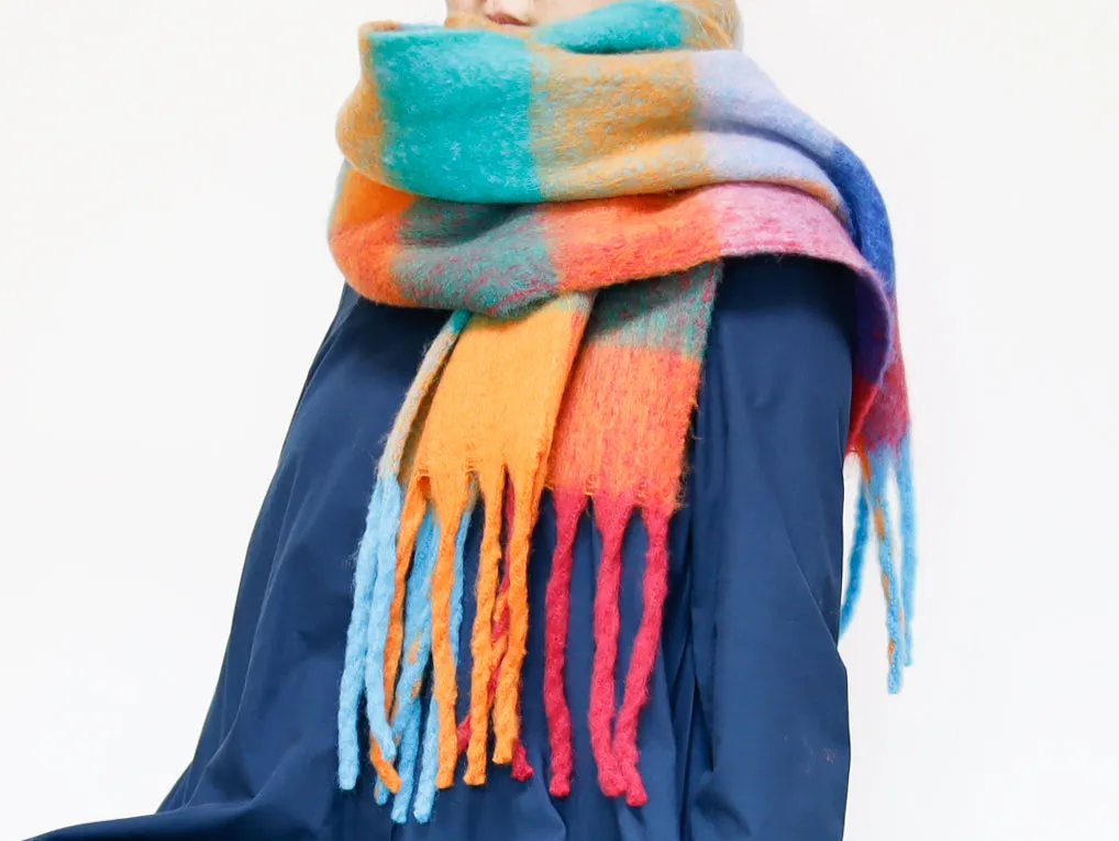 <A15R>  OVERSIZED Scarf
