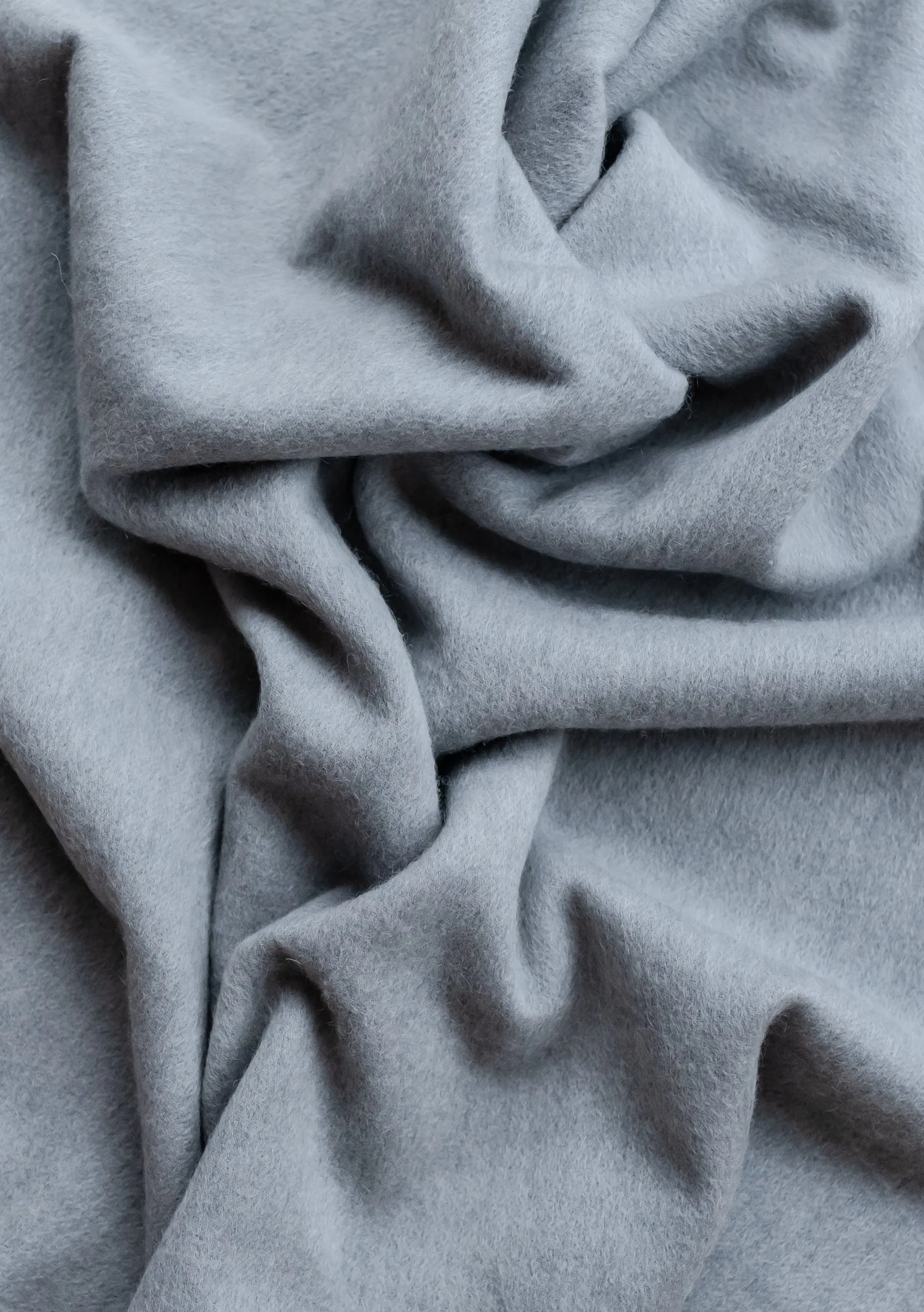 Men's Cashmere Scarf in Light Grey Melange