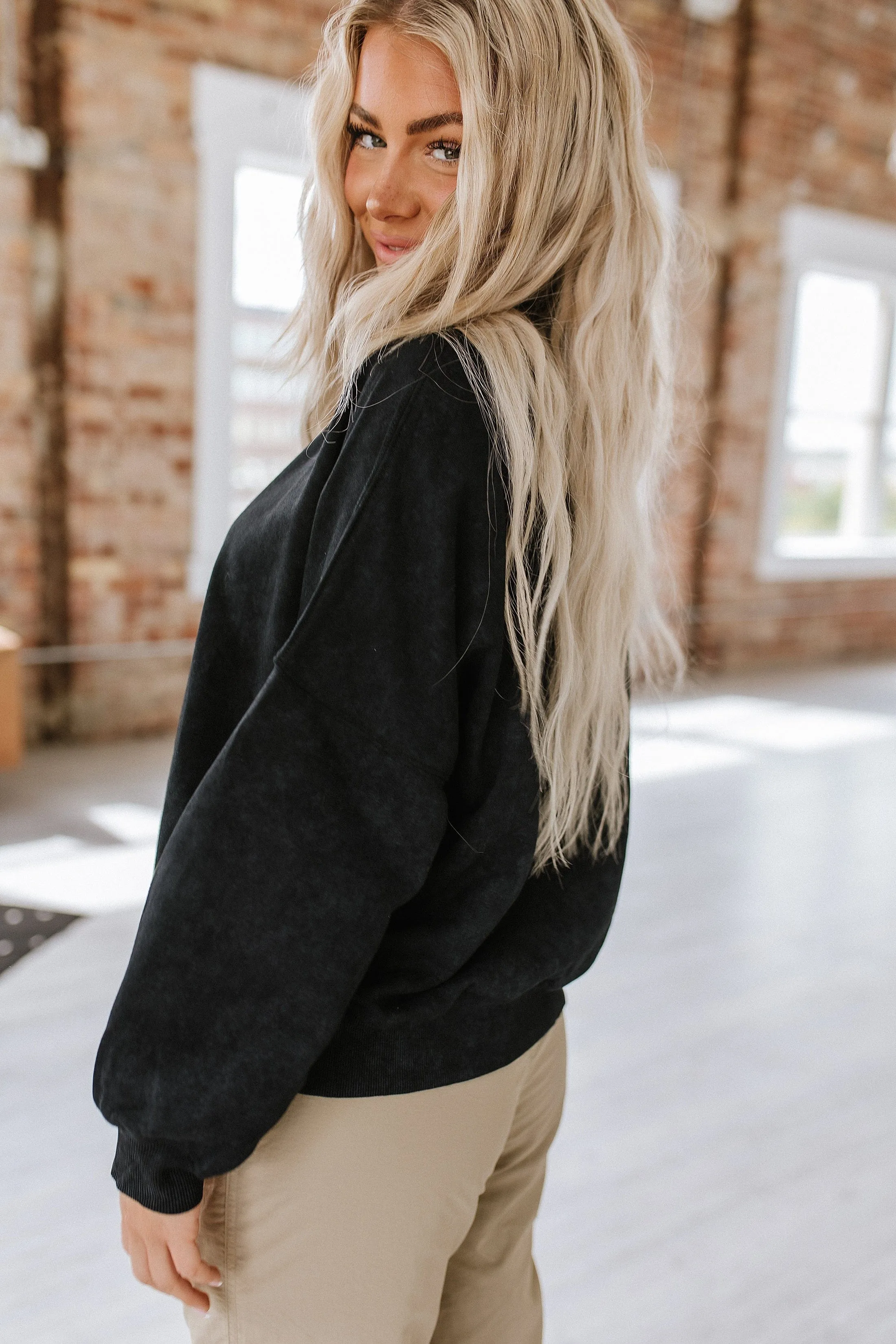 Mineral Washed Sweatshirt | S-2XL | PRE ORDER
