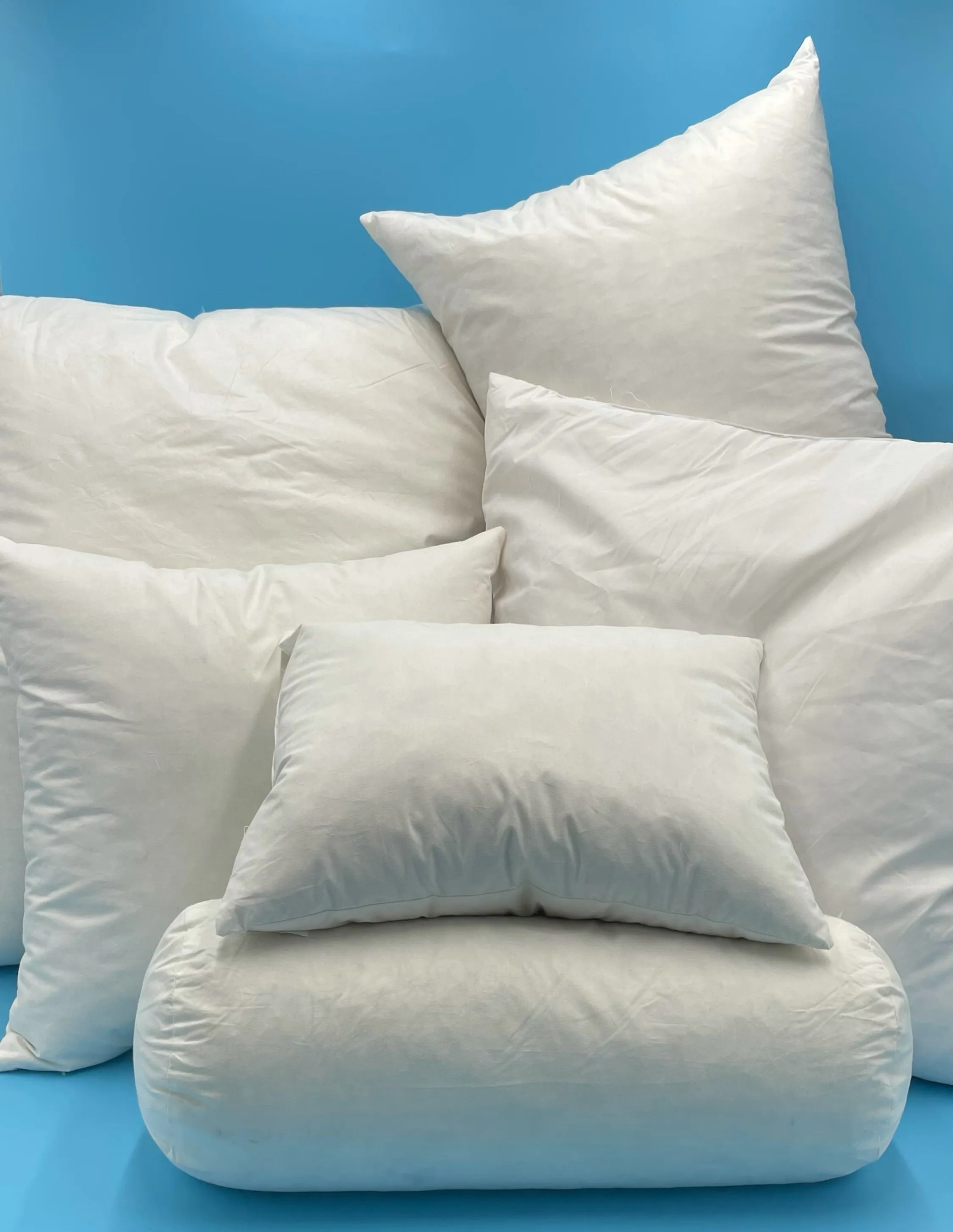 SupremeSoft™ 24" Square 100% White Goose Down Pillow Insert